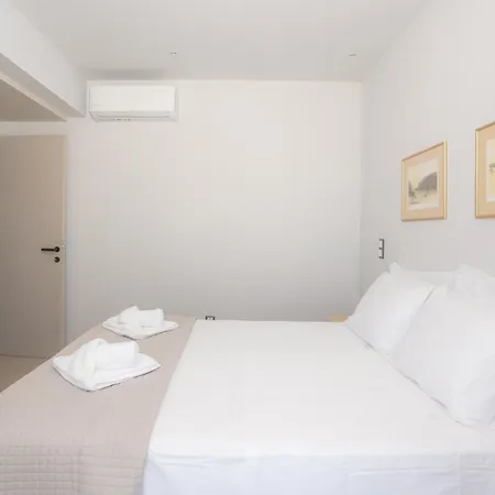 Calma Lefkada * Athánion