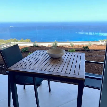 Calma Lefkada