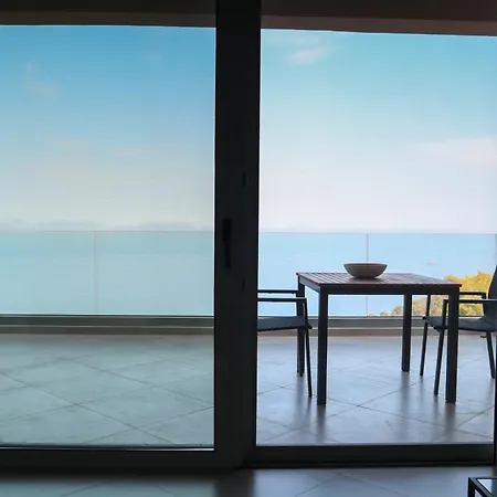 Calma Lefkada Apartment