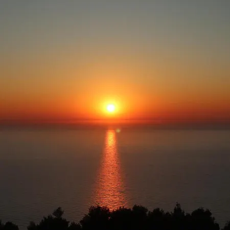 Calma Lefkada Апартаменты *
