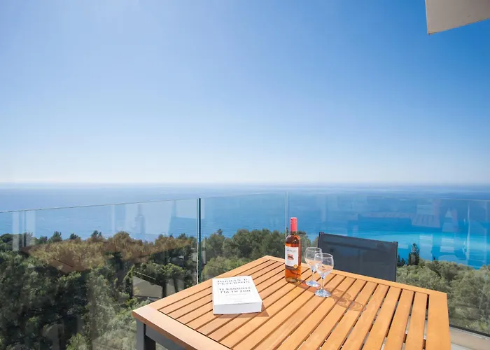 Calma Lefkada Athánion